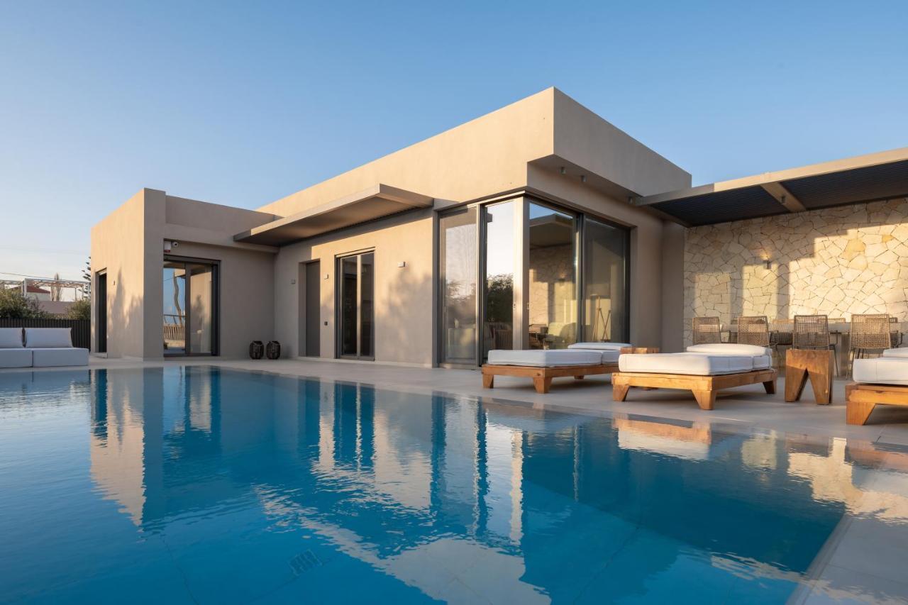 Athina Luxury Villa, With Pool & Walk To The Beach, By Thinkvilla La Canea Exterior foto